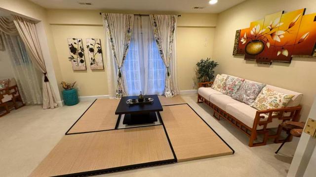 Spacious Guest Suite 5 Minutes to Princeton University with Free Parking