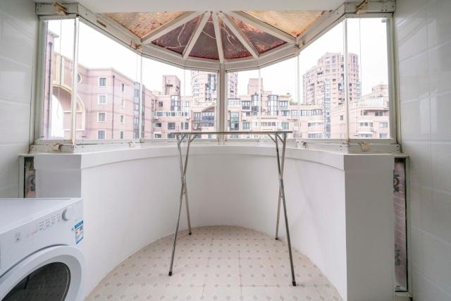 Tyms 2BR APT Hongqiao Paris Classic