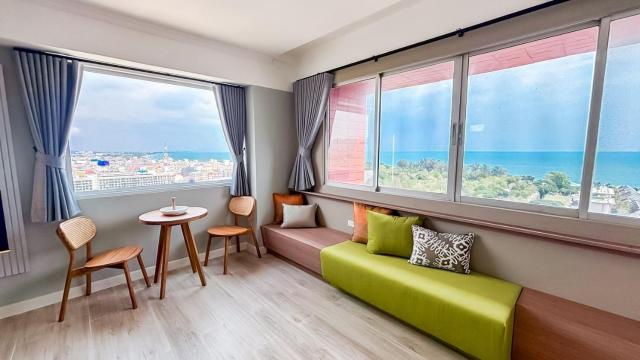 Hua Hin Grand Hotel and Plaza
