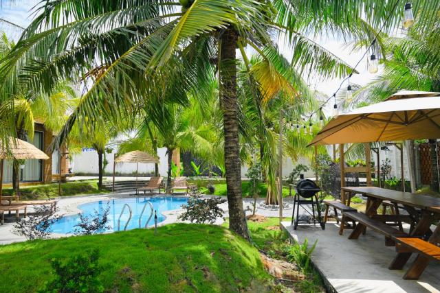 Private Pool & Garden Chill Villa with BBQ Area