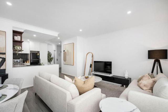 Modern City Escape Stylish 2BR Apartment