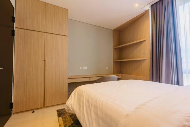 Resvara F28 - 3BR Private Pool Villa in Ciputra
