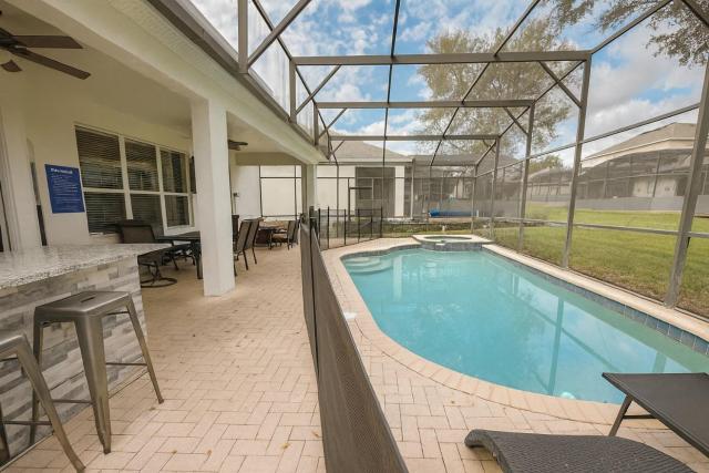 Windsor Hills 6BR Villa w/ Pool & Game Room