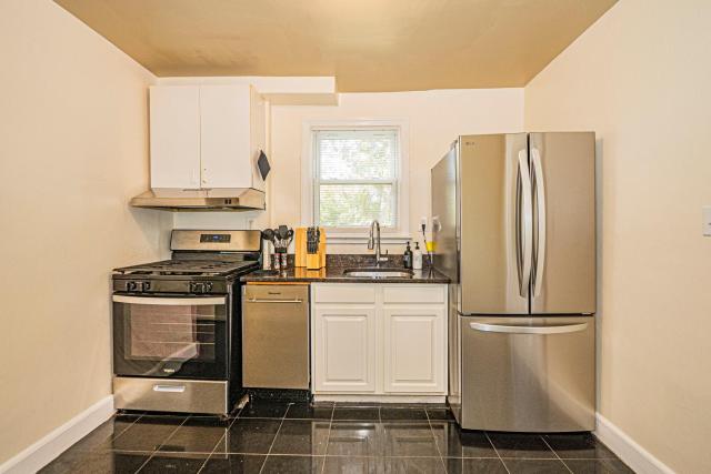 5BR 2 Bath Bath Near UMD and Metro to DC!