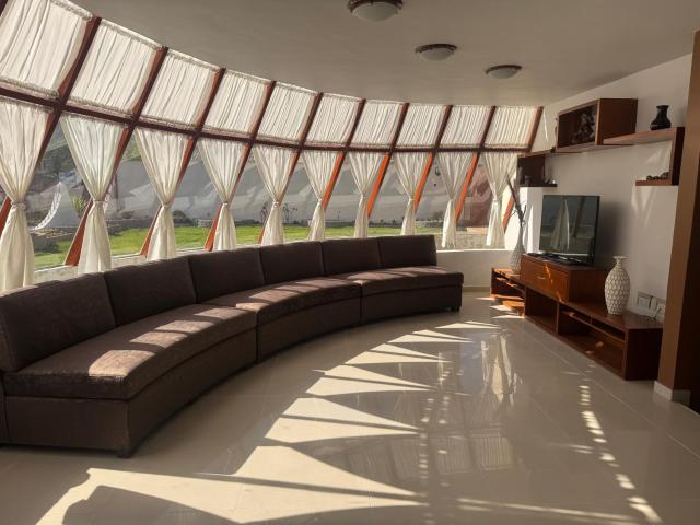 Shumaq HOUSE