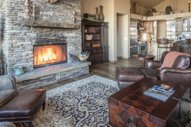 Wolf Pack Hideaway