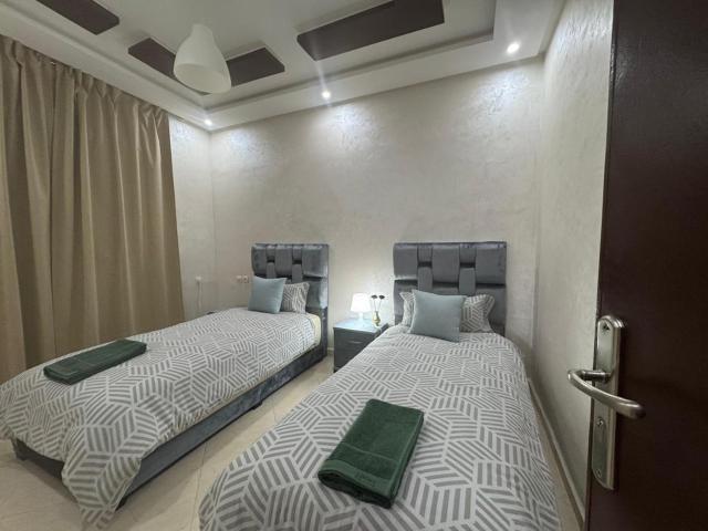Appatement authentique 7mn Hay Riad