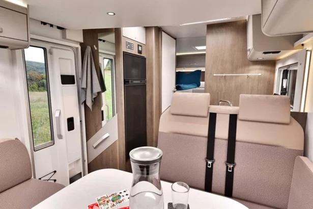 Caravan Tiny House Base Camp Granada Camping