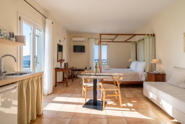 Aeolos Hotel