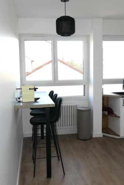 M007-8-9 Marquer Chambre colocation proche de la Gare