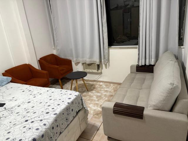 Ap quadra da praia de Copacabana e metrô, aconchegante e perfeito para estadia