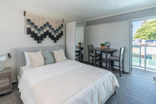 AQUA Terrazas Studios 4&5 - Oceanfront Duo Retreat with Pool