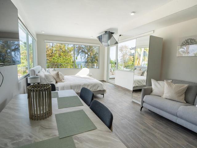 AQUA Terrazas 6&7 - 3BR Fun & Dining by the Beach with Pool