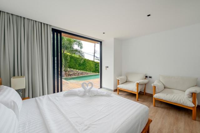 Tranquil 3-Storey Villa with Private Pool - The Bay C1