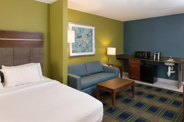 Holiday Inn Express Hotel & Suites Clifton Park by IHG