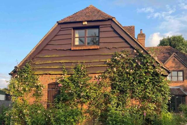Cosy Rural Retreat Sleeps 3 & PetFriendly
