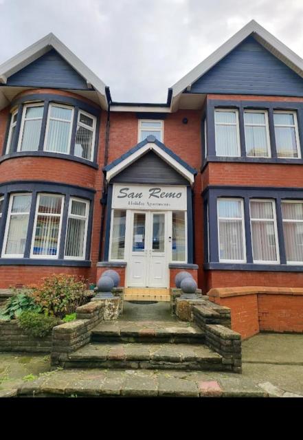 Blackpool San Remo Bungalows 9 & 10