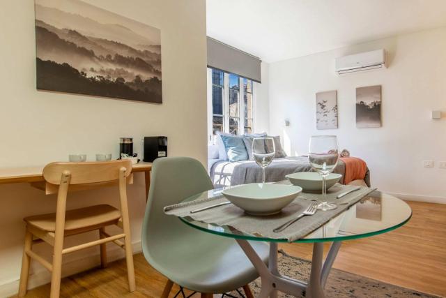 HOM I Wifi AirAcod Vida Urbana Cultura Lastarria