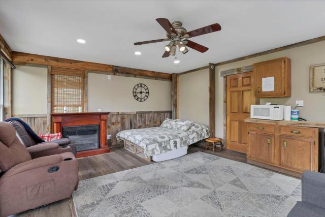 Cabin with Character