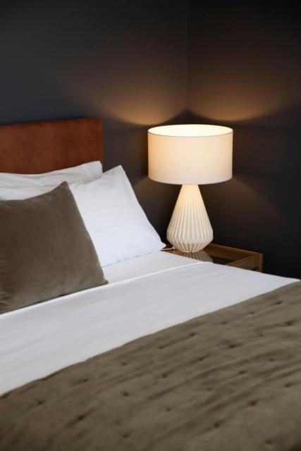 The Kings Domain, DUCHESS - Luxurious townhouse in the CBD!
