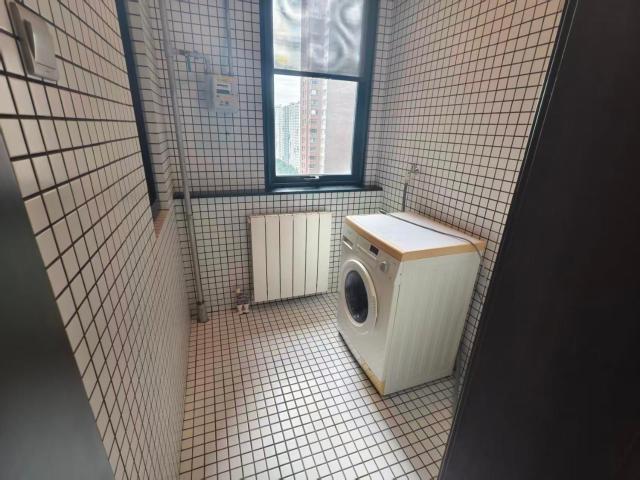 Shiqiao International Trade Serviced Apartment
