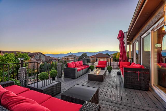 Colorado Springs Luxury Retreat