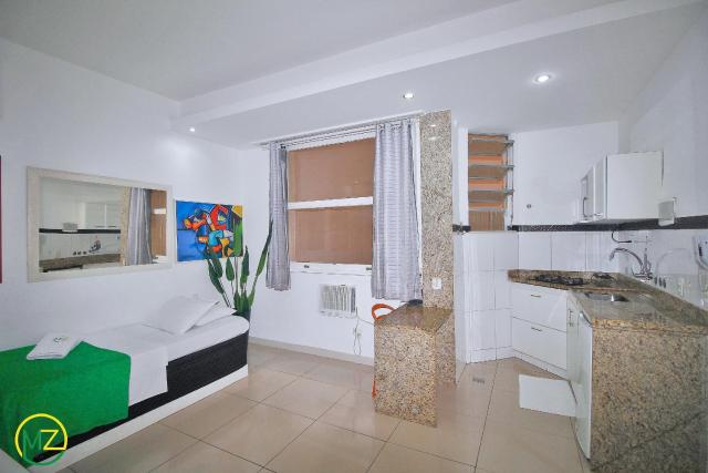 Studio silencioso para 3 pessoas em Copacabana