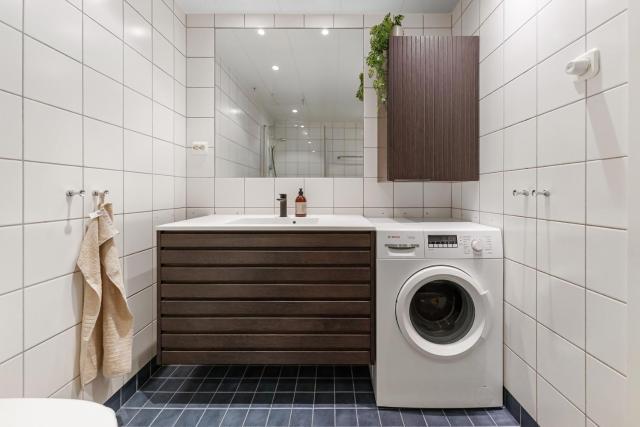 Waterfront Central Apt by Opera & Munch