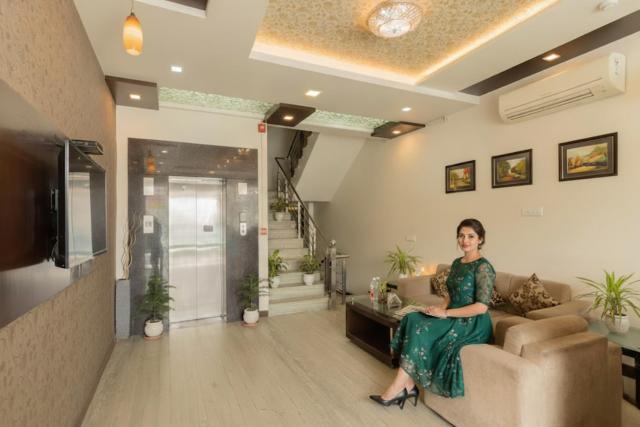 FabHotel Signature Inn