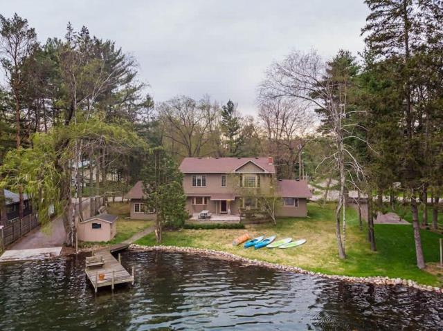 Lake House Family Vacation - Sleeps 12 Dock Kayaks Paddle Boards