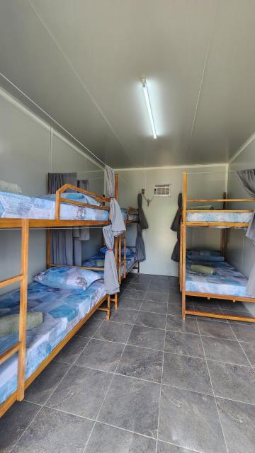Tez's Backpacking Lodge