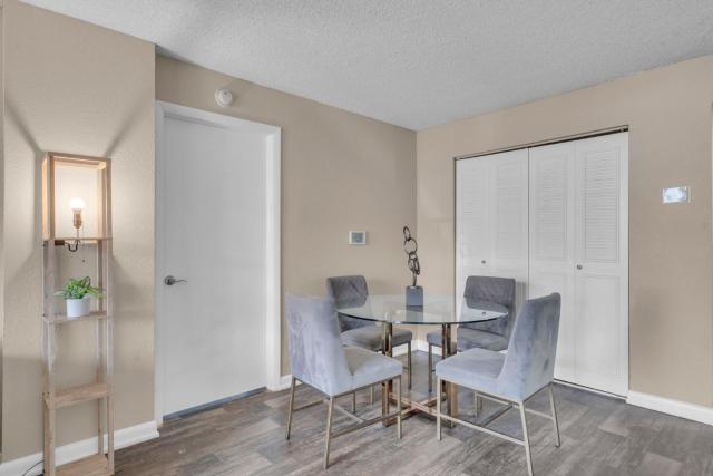Centrally Located 2 BED in the Heart of NMB