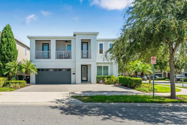 Contemporary 6 Bdrm Home with Private Spa in Encore