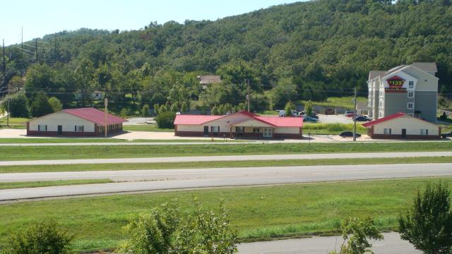 Regency 7 Motel