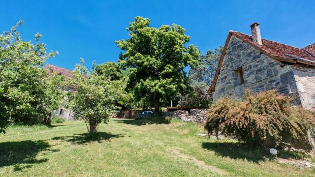 THE BARN, MAISON, PISCINE PRIVATIVE, CALME, WIFI