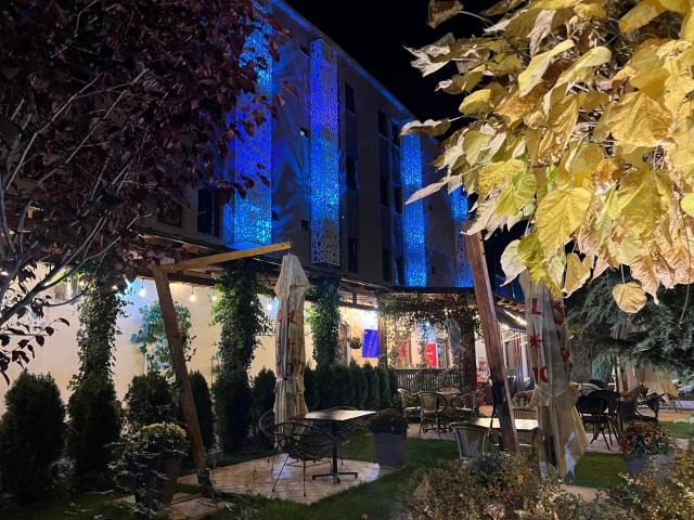 Hotel Yarus