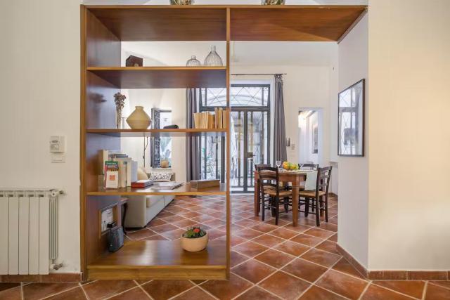 Cortile Galletti - Cool Flat with Private Courtyard