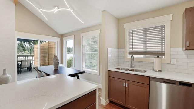 Lake Waterfront Craftsman Modern