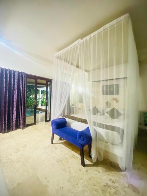 Private Pool Classic Villa