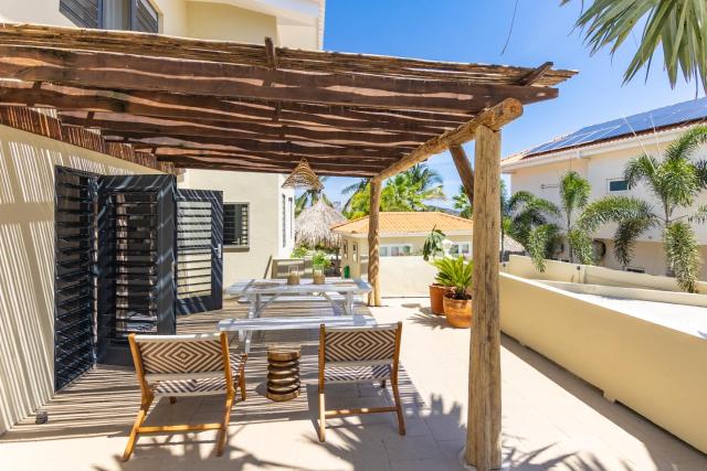 De Vos Botanica mini resort met plunge pool in Jan Thiel