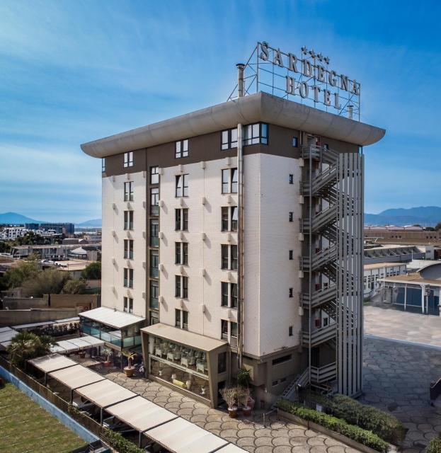 Sardegna Hotel - Suites & Restaurant