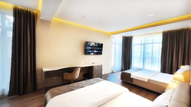 Monopoly Hotel