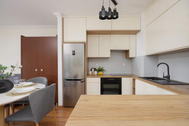 Bemowo Air-conditioned Apartment with Balcony by Noclegi Renters