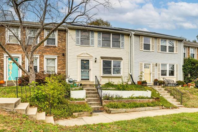 Near Trails, Parks & Orchards: Germantown Retreat