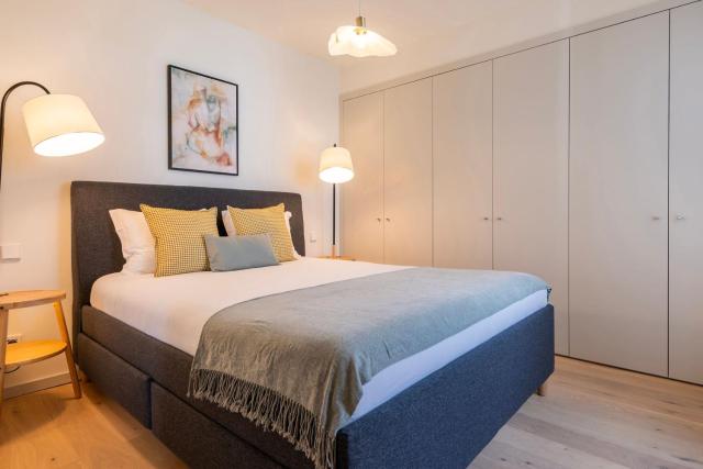 Upscale 1BDR with Pool & Parking by LovelyStay