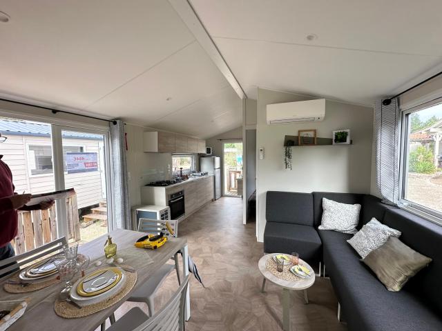 Mobilhome neuf au camping La Réserve