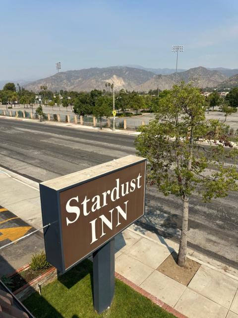 Stardust inn