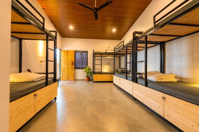 Aavaas Farm Hostel