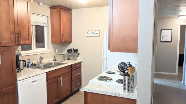 Beautiful Midtown Apartment✪ Kitsap⎜Essence
