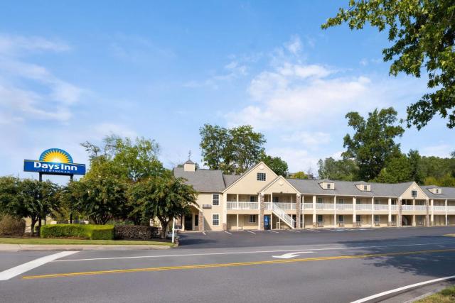 Days Inn by Wyndham Canton